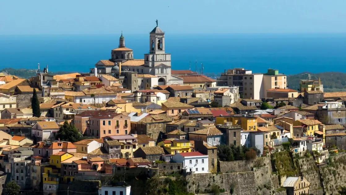 <p>Clima, la città dove si vive meglio è Bari: Catanzaro al 12esimo posto</p>