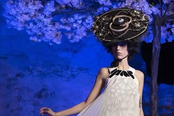 South Italy Fashion Week: a Cosenza l’alta moda incontra il cinema e l’arte\n