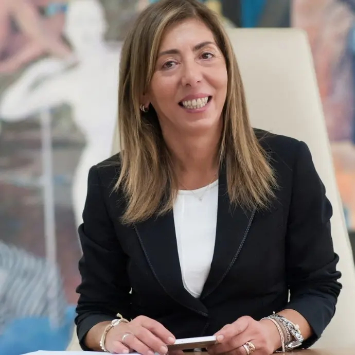 Reggio Calabria, la senatrice Minasi ricorda Enzo Sidari: «Medico stimato e uomo di grande umanità»\n