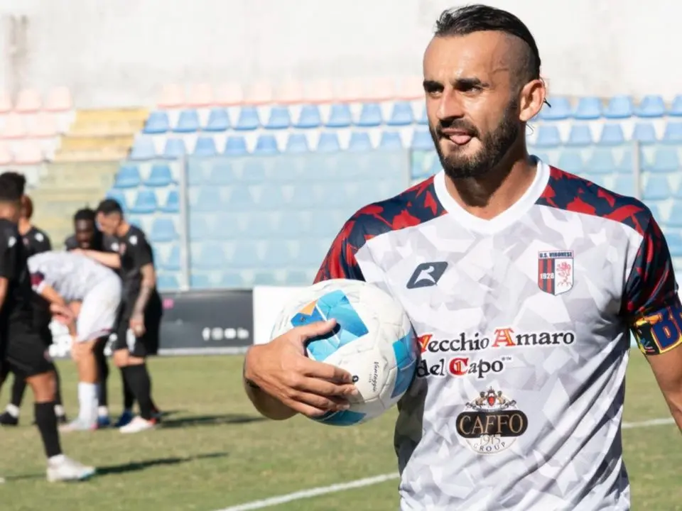 Clamoroso Vibonese Calcio, capitan Balla abbandona la nave: accettata la proposta del Trapani. Si complica la volata salvezza rossoblù