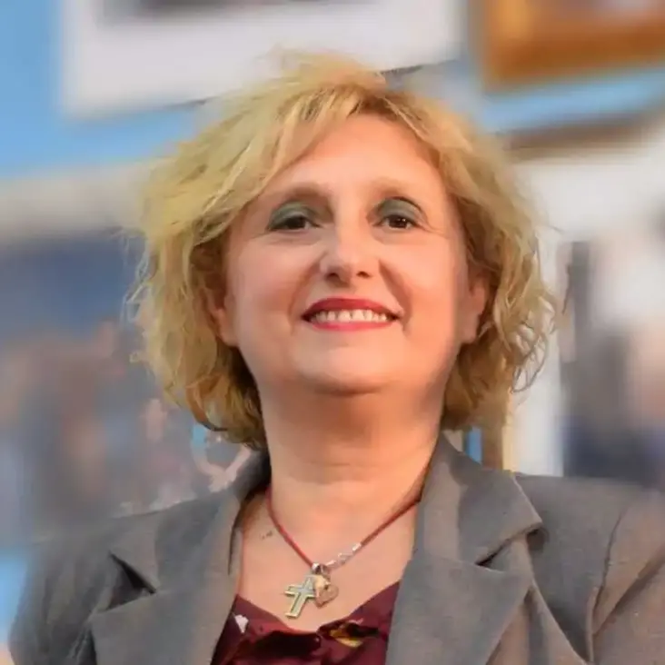 Rosarno, diploma di eccellenza per la preside Russo\n