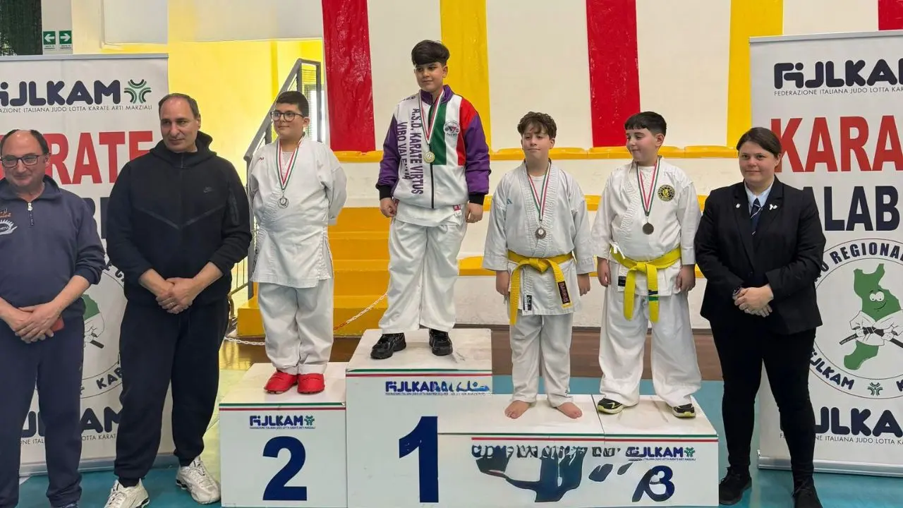 Karate, Virtus Vibo protagonista al torneo Gran Prix Under 12: su nove atleti, conquistate ben otto medaglie\n