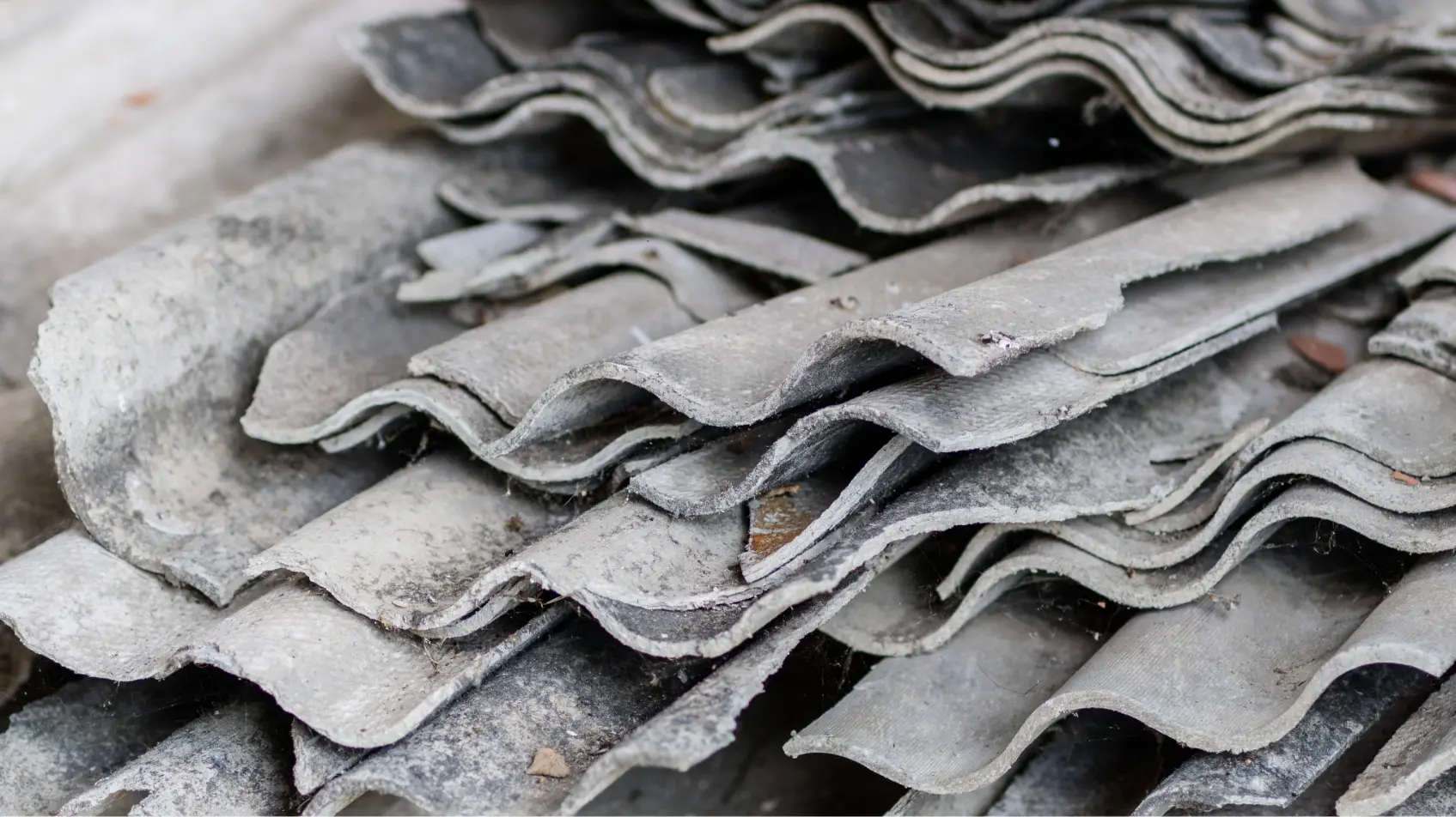 Amianto vicino al liceo Gravina a\u00A0Crotone, Montuoro sui risultati delle analisi di Arpacal:\u00A0«Nessun rischio»\n