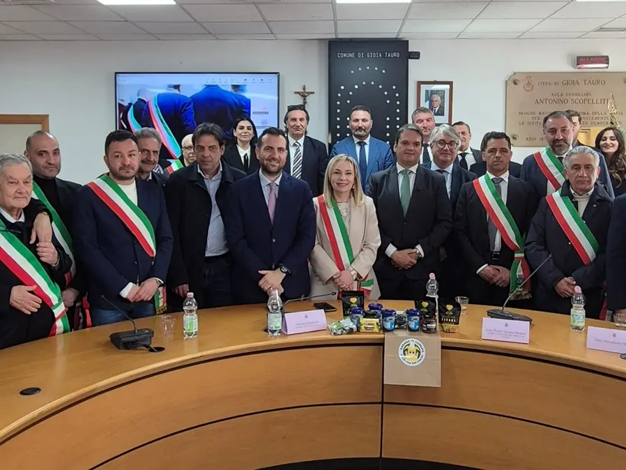 Delegazione governativa del Brasile a Gioia Tauro, Cirillo: «Sinergia tra Porti per la crescita del territorio»