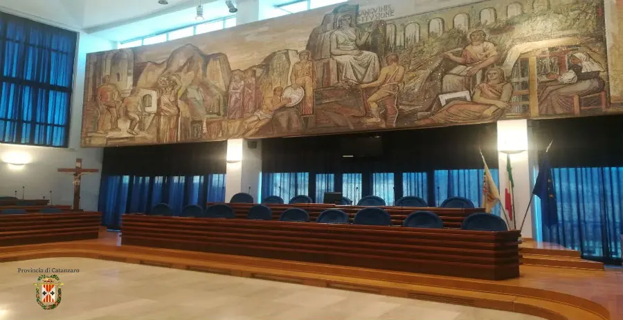 Provinciali di Catanzaro, come nasce la lista dei Progressisti: «Ma quale \"meno siamo meglio stiamo\", sette candidati competitivi quasi tutti Pd»\n