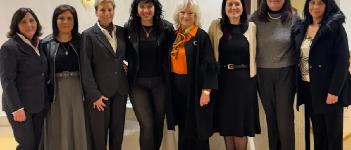 La Federazione\u00A0Sommelier Albergatori e Ristoratori\u00A0di Reggio\u00A0firma il\u00A02° Incontro “diVino”\u00A0\n