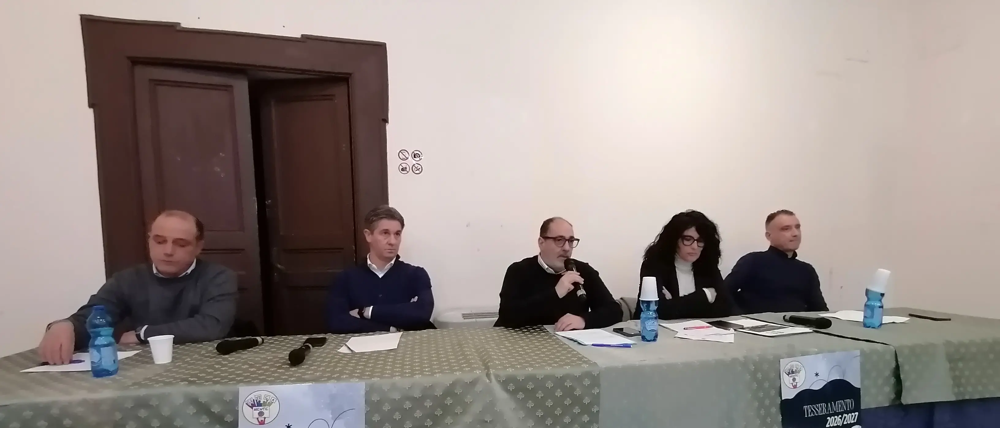 Castrovillari, Civicamente incontra imprese e lavoro: Donadio al tavolo con commercianti e giovani\n