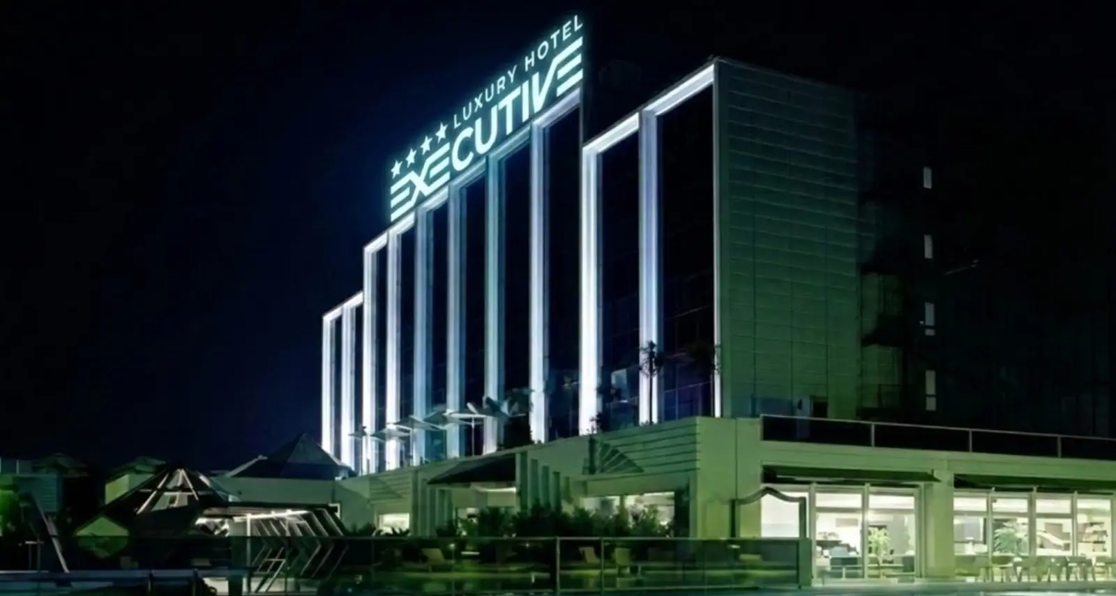 Rende, l’Executive Luxury Hotel riapre dopo il restyling: selezioni per 100 assunzioni il 30 marzo\n