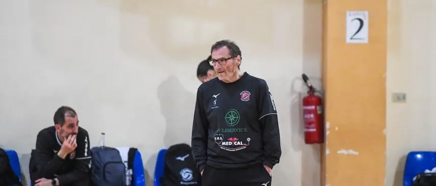 Finali di Coppa Calabria al Palacalafiore, la Puliservice si prepara al grande weekend: Giglietta carica le amaranto verso il derby\n