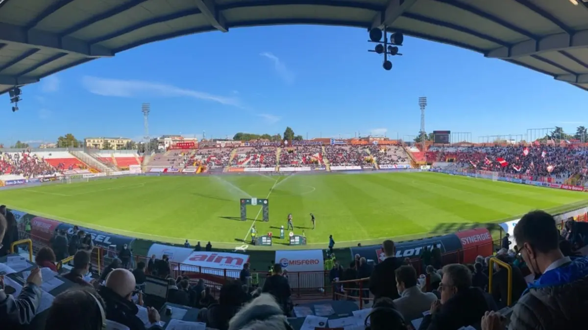 Verso Nuova Igea-Reggina, sfida ad altissima tensione: pesa la penalizzazione dei giallorossi\n