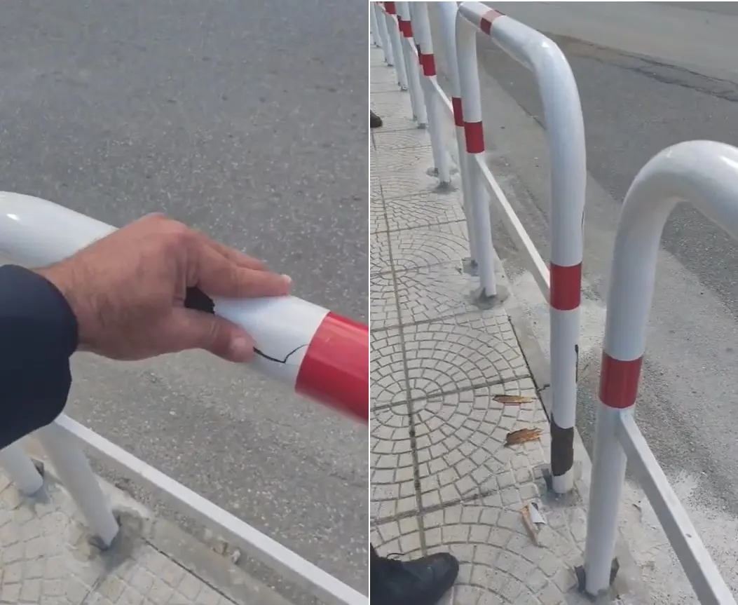 La vernice si stacca dalle barriere pedonali appena installate, l’ira del sindaco Romeo: «Schiaffo alla nostra città»\n