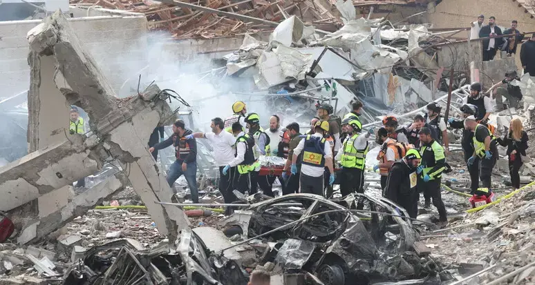 Iran, l’Unhcr:\u00A03,2 milioni di sfollati dall’inizio degli attacchi di Israele e Usa a Teheran\n