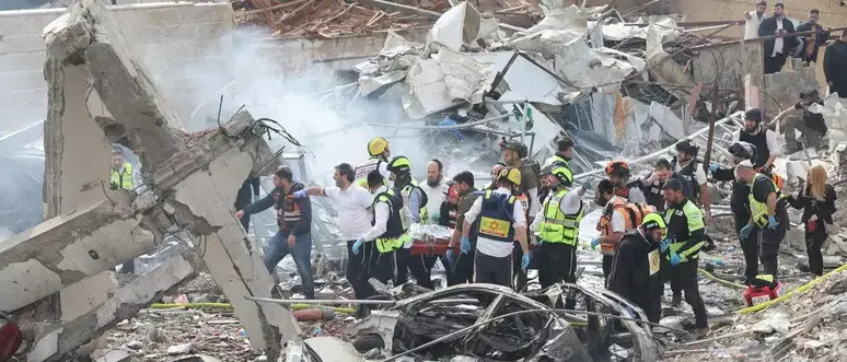 Iran, l’Unhcr:\u00A03,2 milioni di sfollati dall’inizio degli attacchi di Israele e Usa a Teheran\n