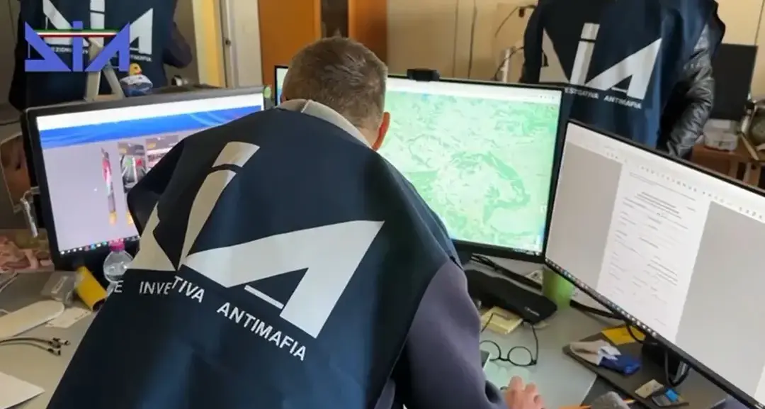 Piccoli ‘ndranghetisti crescono: in Calabria aumenta l’incidenza dei minori indagati per mafia, sono lo 0,07 per mille\n