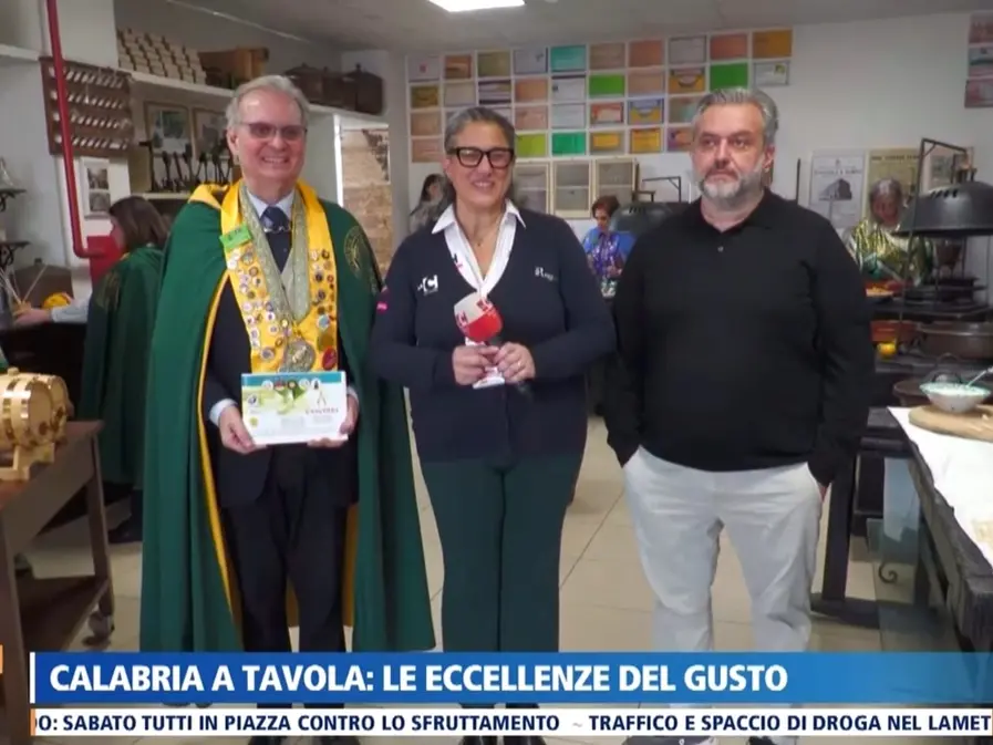 Dalla riva dello Stretto la proposta: Reggio, città degli Oli Essenziali di Agrumi e di Bergamotto