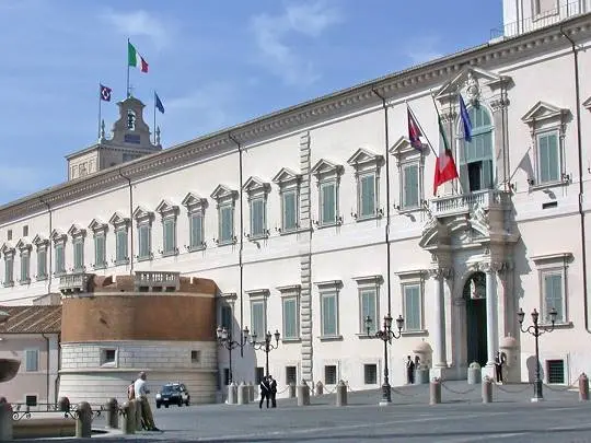 Il Consiglio supremo di difesa: «Non prenderemo parte alla guerra, ok all’uso delle basi secondo gli accordi»\n