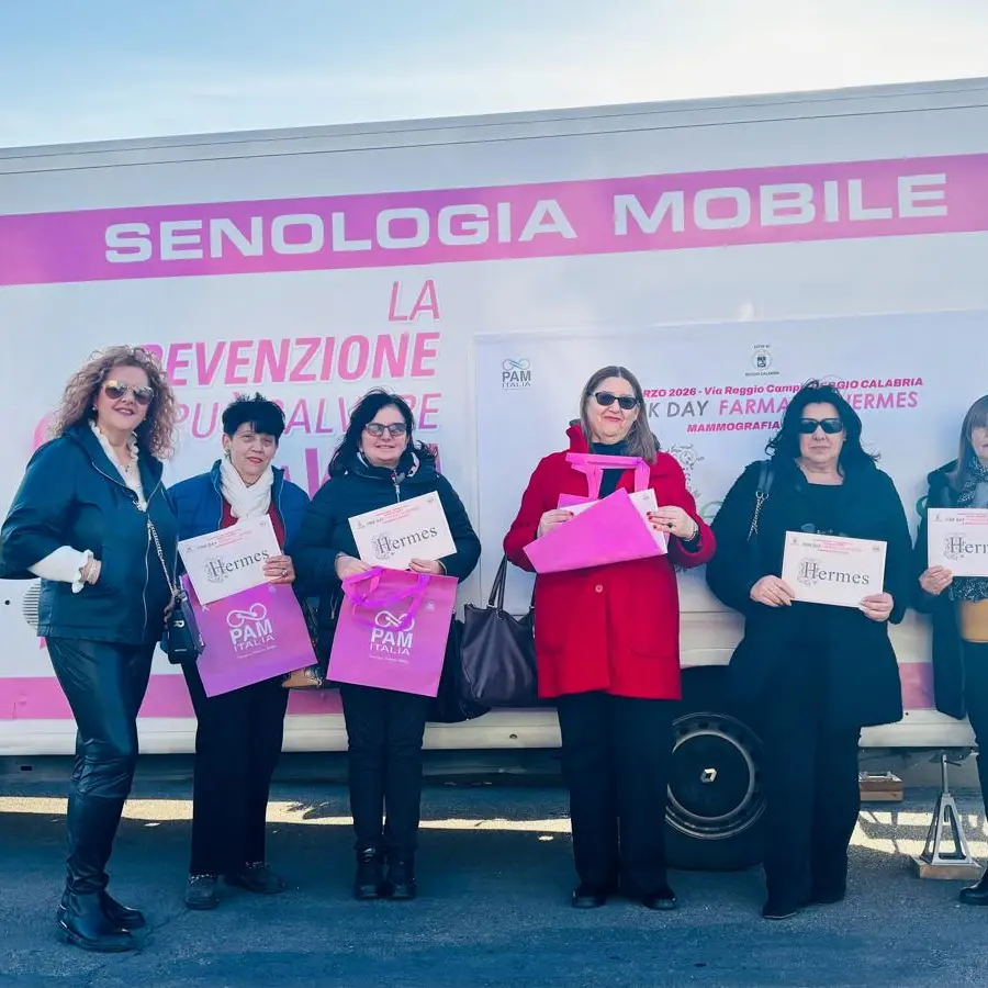 Prevenzione e partecipazione, a Reggio\u00A0la Carovana Rosa di PAM Italia ha portato\u00A0due giornate di screening gratuiti\n
