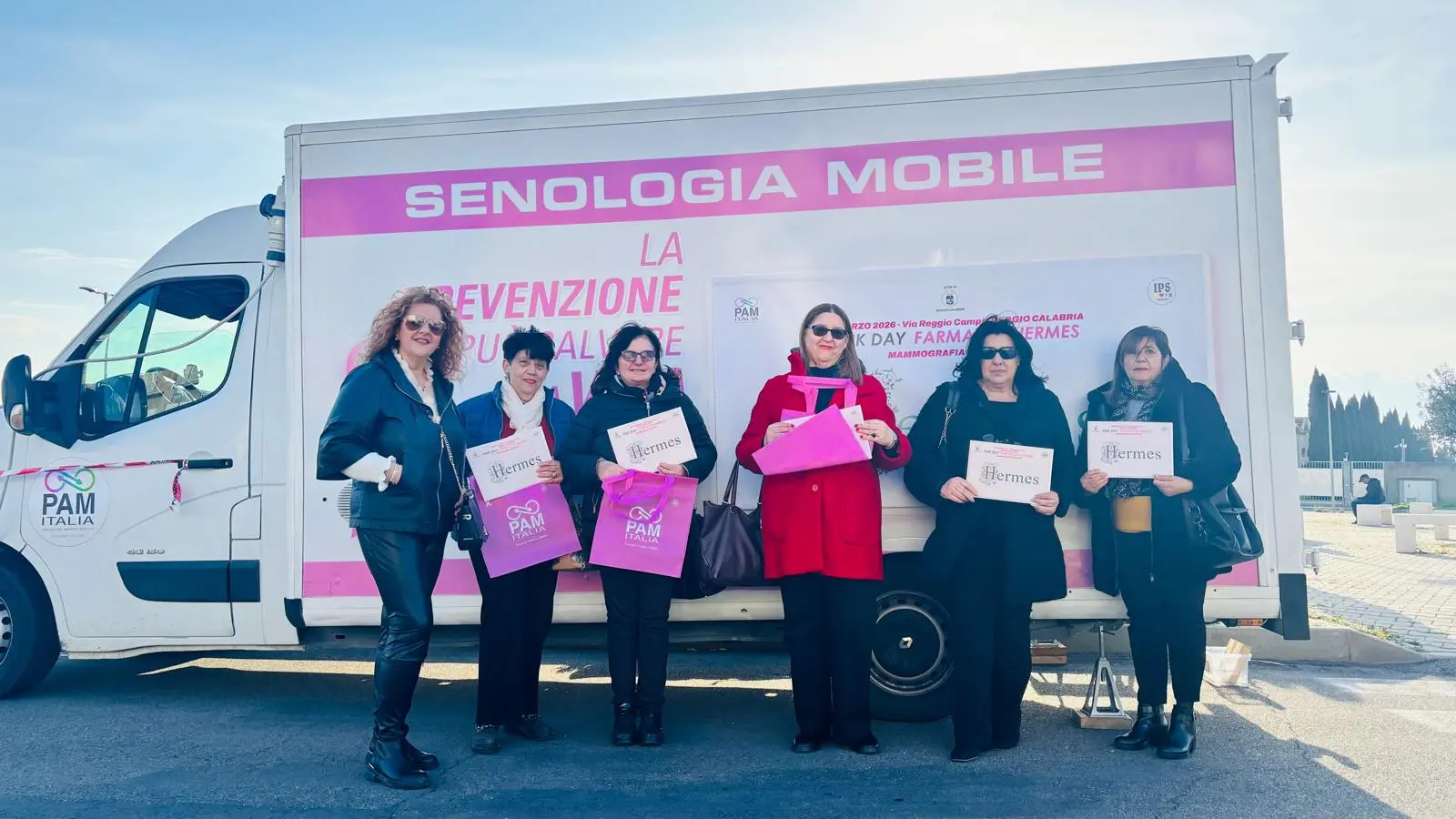 Prevenzione e partecipazione, a Reggio\u00A0la Carovana Rosa di PAM Italia ha portato\u00A0due giornate di screening gratuiti\n