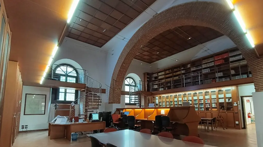 A Cosenza la mostra “Il paesaggio sottratto. Memorie della fragilità del territorio nelle carte d’Archivio”\n