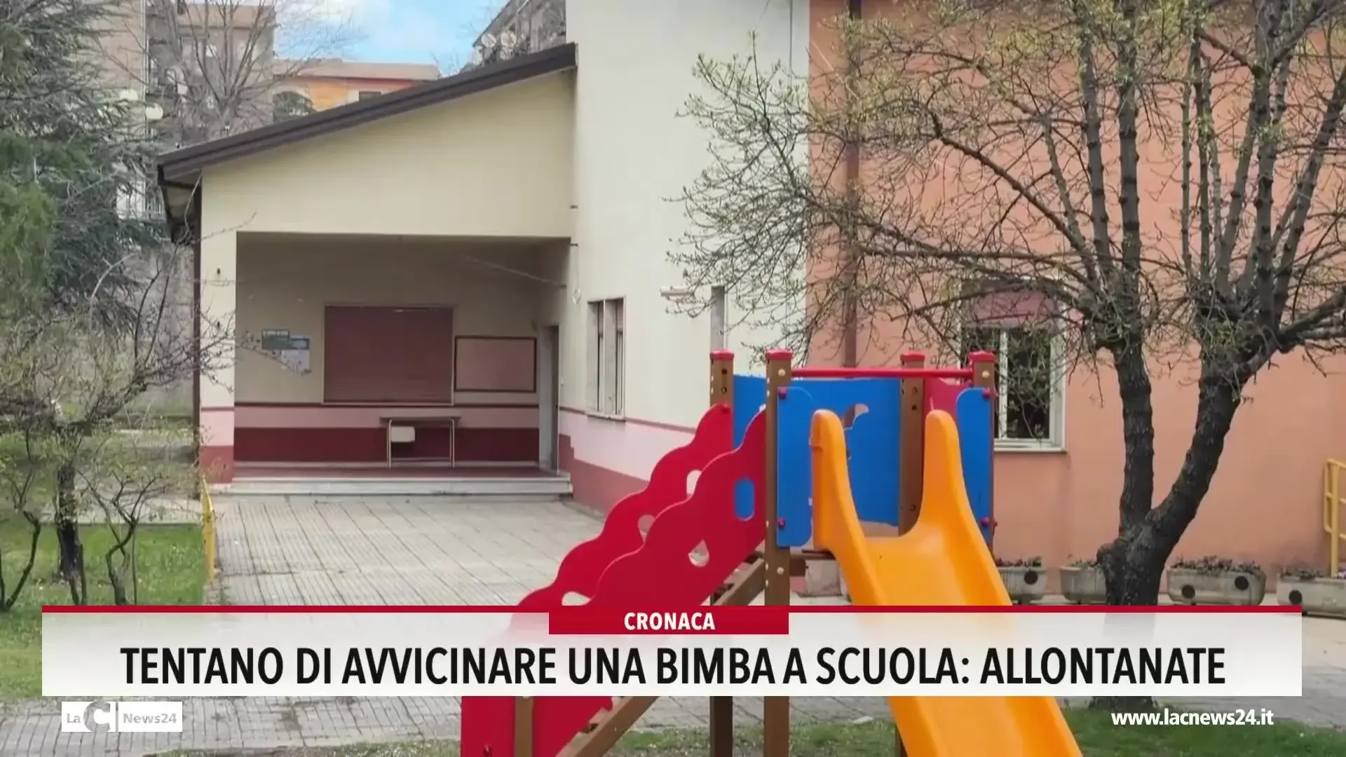 Acri: tentano di avvicinare una bimba a scuola, allontanate