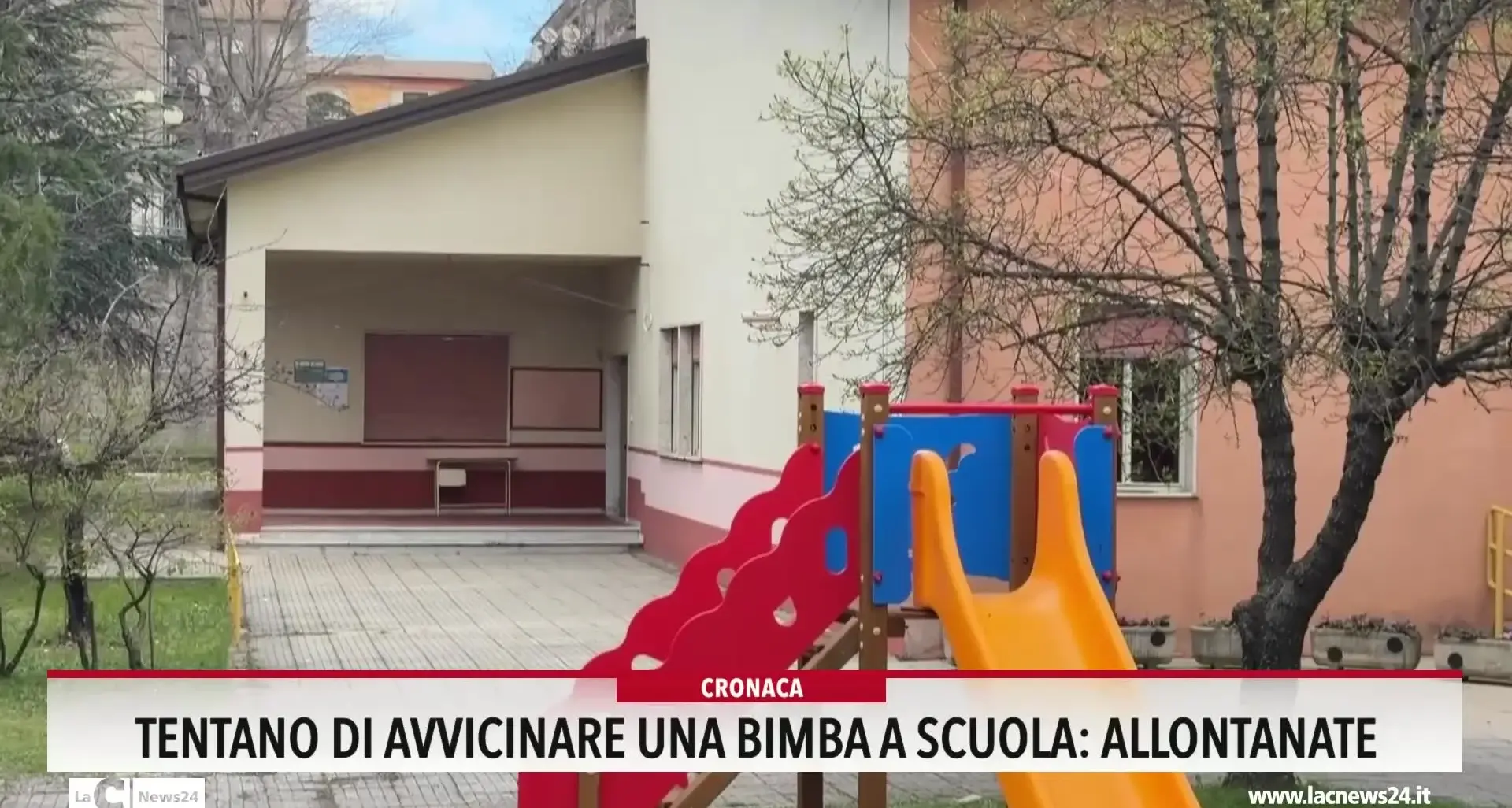 Acri: tentano di avvicinare una bimba a scuola, allontanate