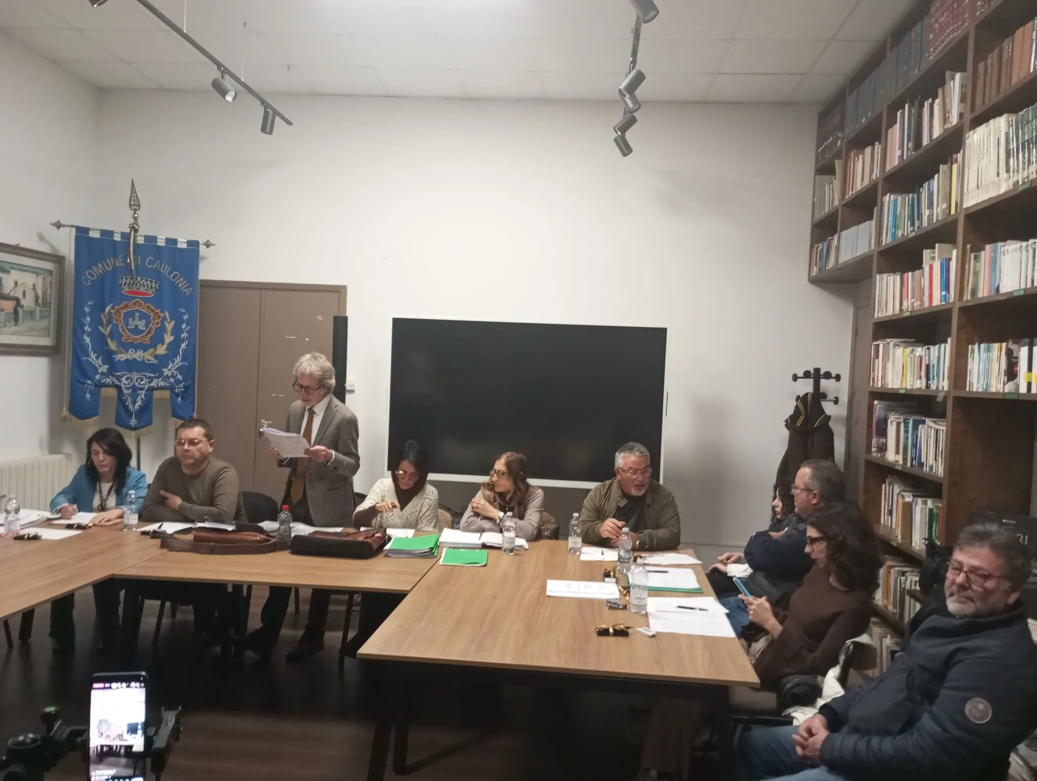 Caulonia, quel bilancio approvato tra surrealismo e ritorni di fiamma\n