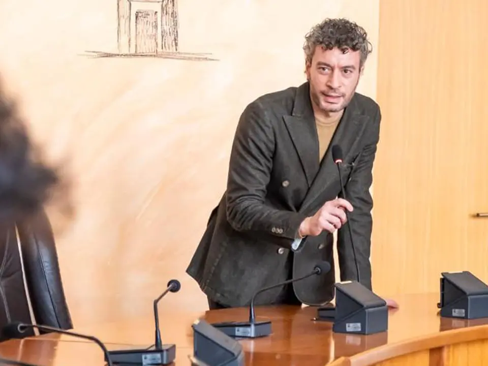 Alimena: «Lascio il ruolo di capogruppo del Pd a Cosenza. Il progetto Caruso è finito»