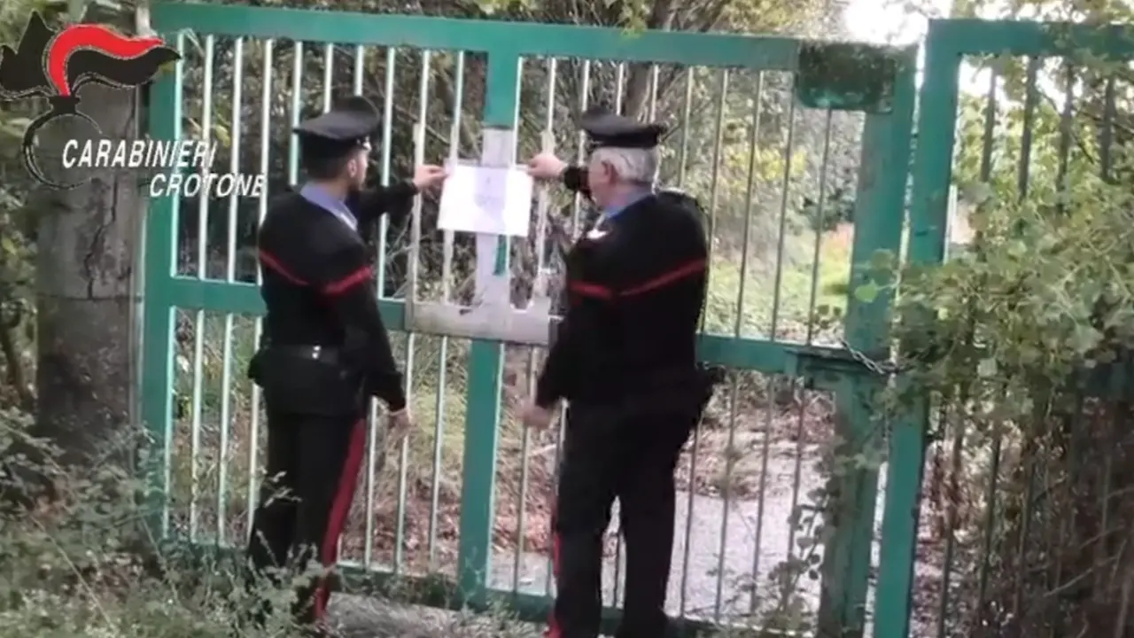 Inchiesta su depurazione e servizio idrico a Belvedere Spinello: quattro indagati