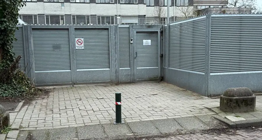 Iran, incubo terrorismo in Europa: esplosione danneggia una scuola ebraica ad Amsterdam\n