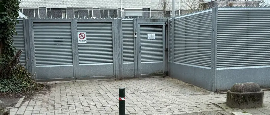 Iran, incubo terrorismo in Europa: esplosione danneggia una scuola ebraica ad Amsterdam\n