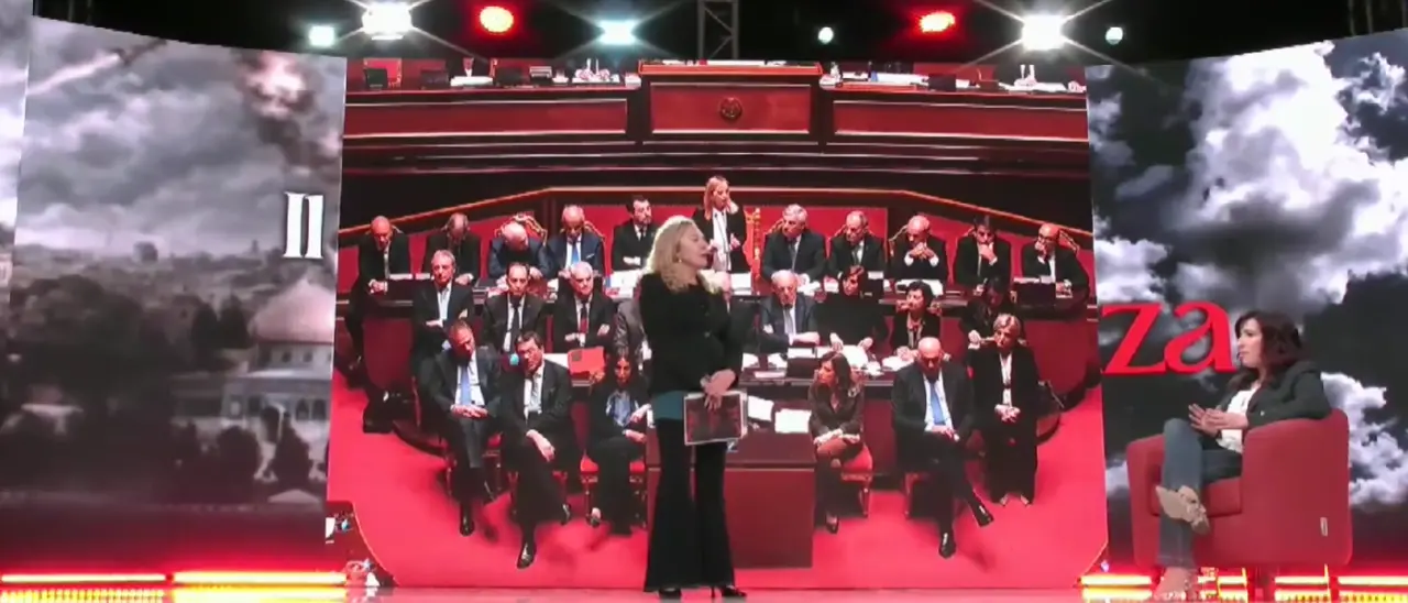 Le inchieste di Di Pietro osteggiate dalla magistratura? Frustaci: «Perché il pm di Mani Pulite lo dice dopo 30 anni?»\n