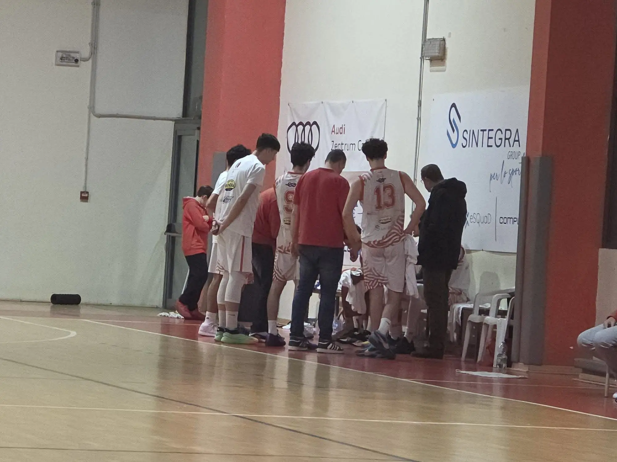 Bim Bum Rende-Barcellona, sfida salvezza in Serie B: domenica 15 marzo al Palazzetto di Quattromiglia\n