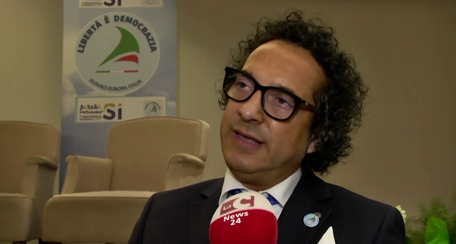 <p>Referendum, dibattito pubblico di LèD, Affatato: «Ecco perché ci schieriamo con il Si»</p>