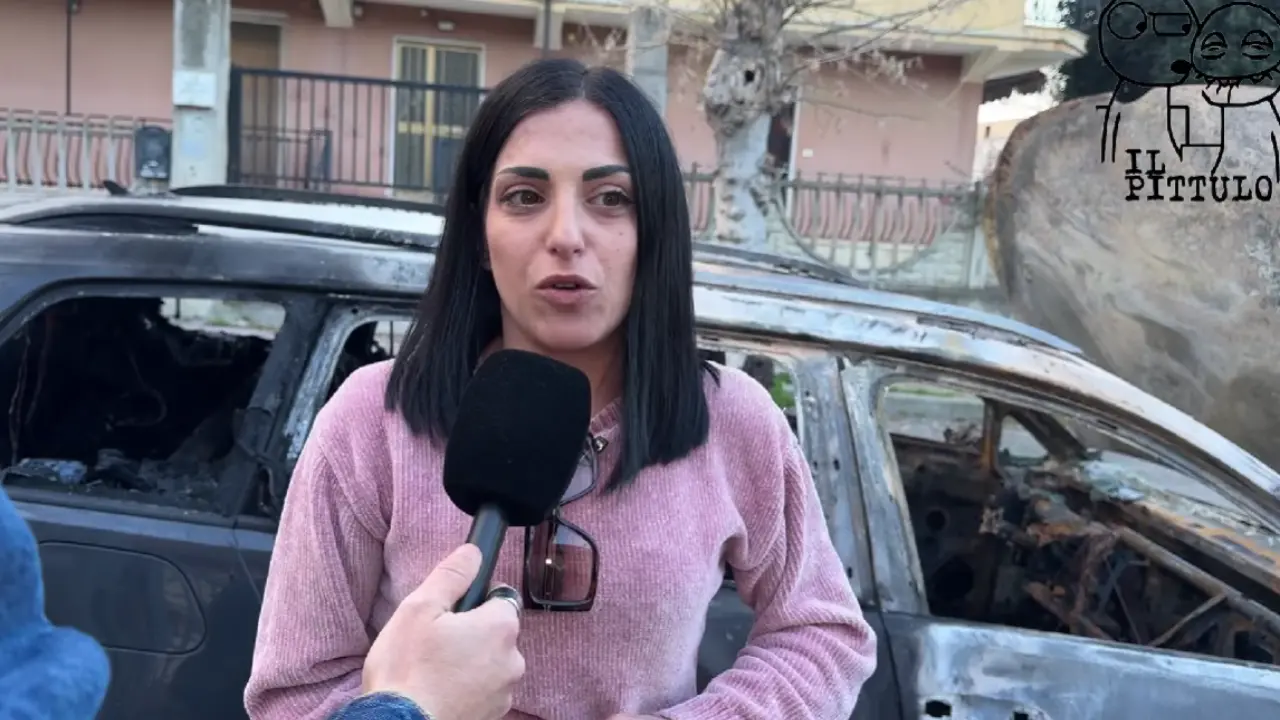 Stalking, minacce di morte e due auto bruciate. Da Pietrapaola\u00A0il grido\u00A0di Maria:\u00A0«La mia vita è a rischio»\n