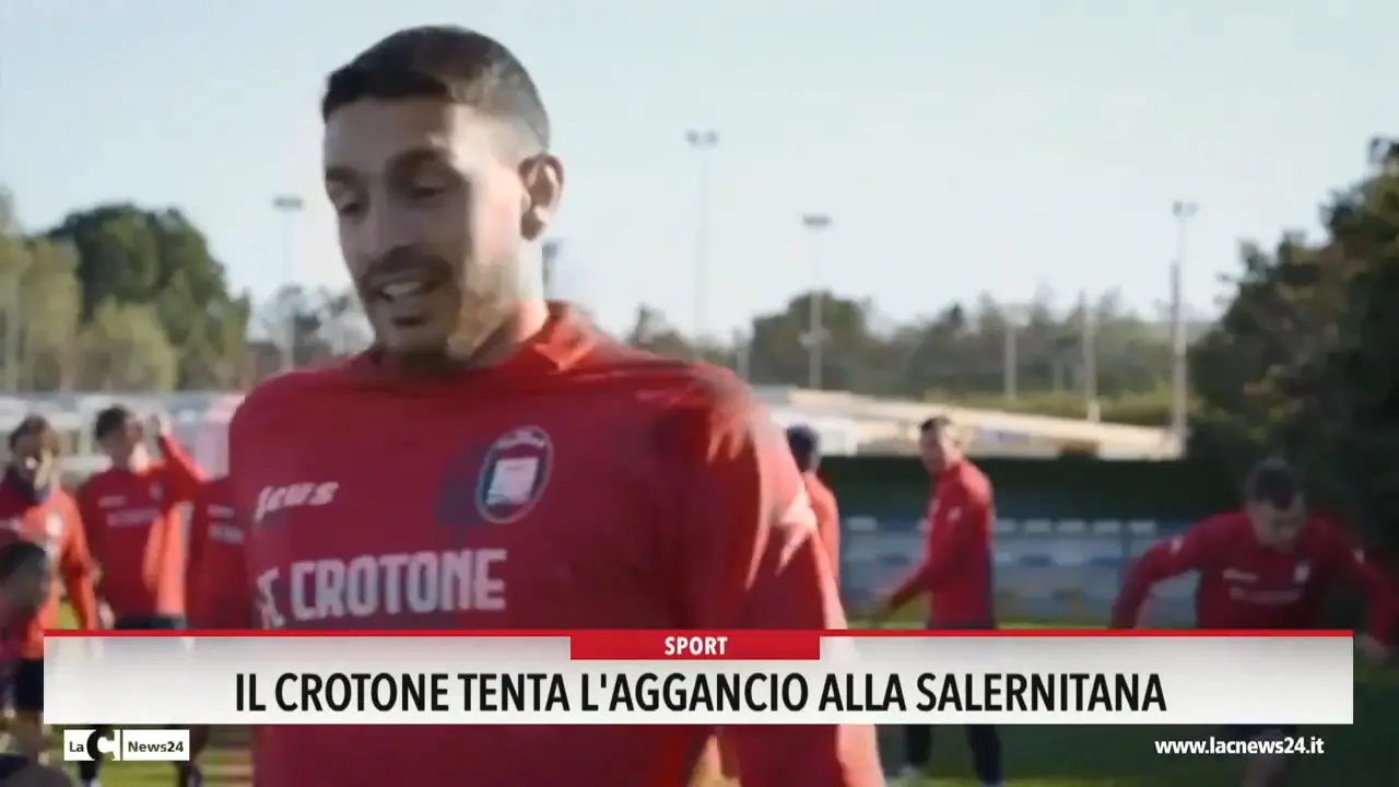 Il Crotone tenta l'aggancio alla Salernitana