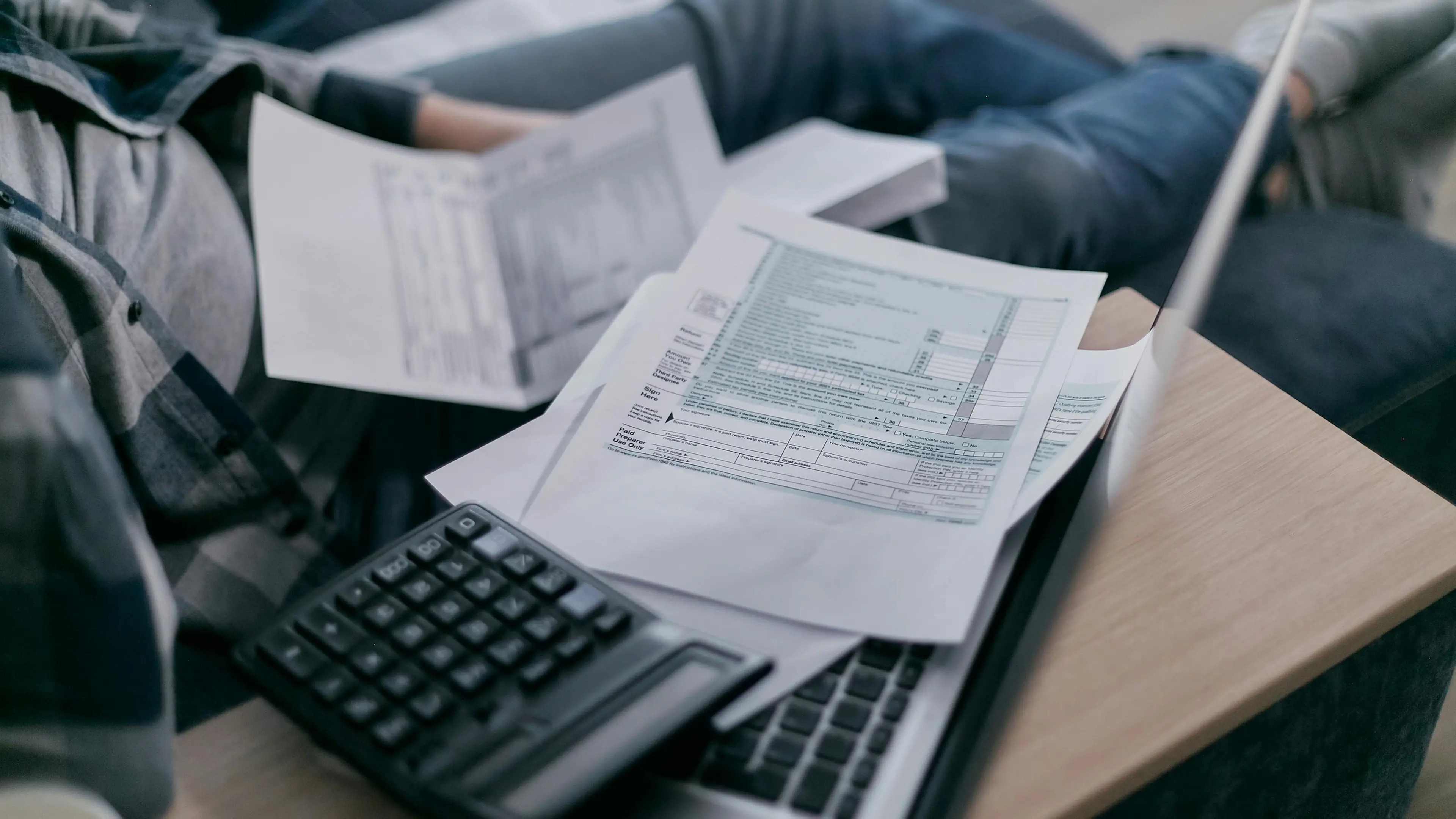 <p>Iran, <span style=\"color:hsl(0, 75%, 60%);\">bollette più care </span>in Calabria: rincari energetici fino a 108 euro per le famiglie, Cosenza la più colpita</p>