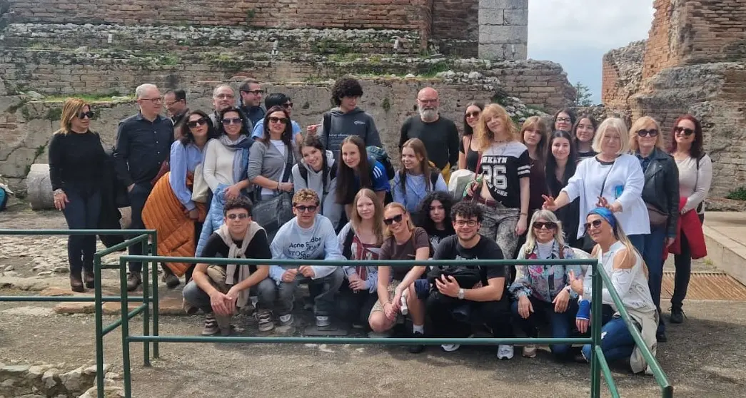 Studenti polacchi in Calabria: una settimana di scambi culturali e scientifici con il “Pizi” di Palmi\n
