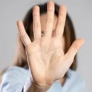 Lesioni aggravate all’ex compagna, misura cautelare per imprenditore del Vibonese\n