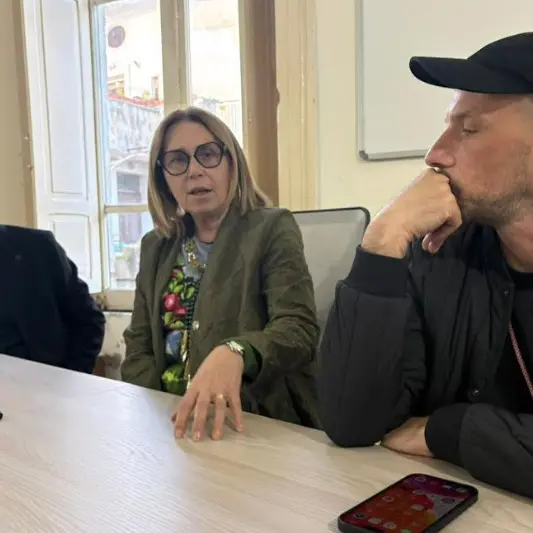 A Catanzaro Strade di velluto: il progetto di street art con Massimo Sirelli che unisce inclusione e memoria storia\n