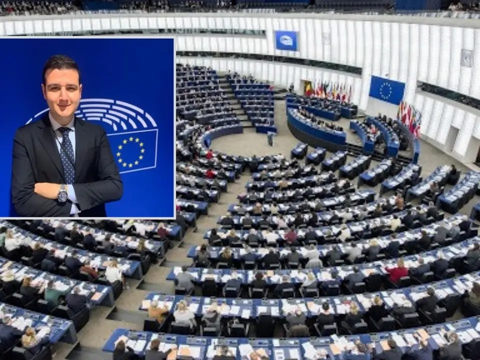 Scandalo Huawei al Parlamento europeo, c’è un indagato calabrese nell’inchiesta belga: chi è Andrea Maellare