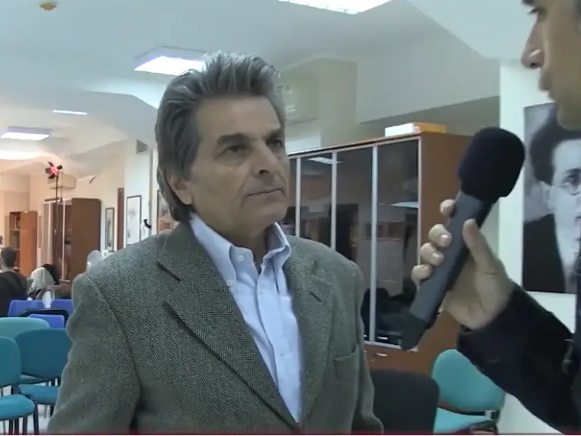 Addio a Paolo Turrà, attore e regista nazionale, pittore della bella Catanzaro