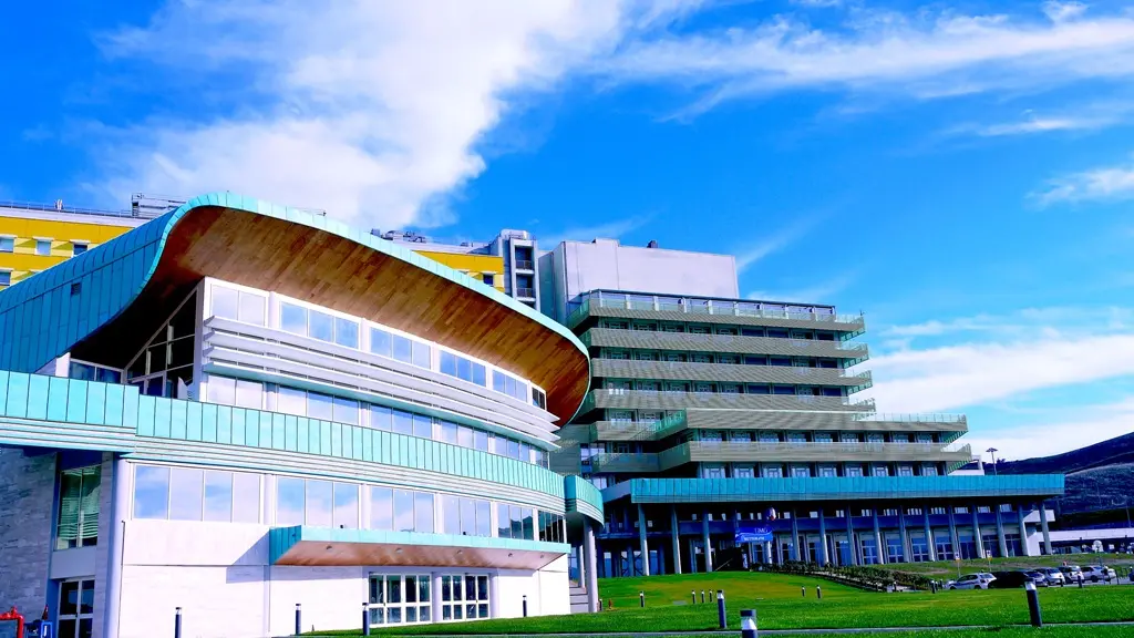 <p>Terremoto all’Università Magna Graecia di Catanzaro, in abbreviato chieste nove condanne e un’assoluzione – <span style=\"color:hsl(0, 75%, 60%);\">NOMI</span></p>