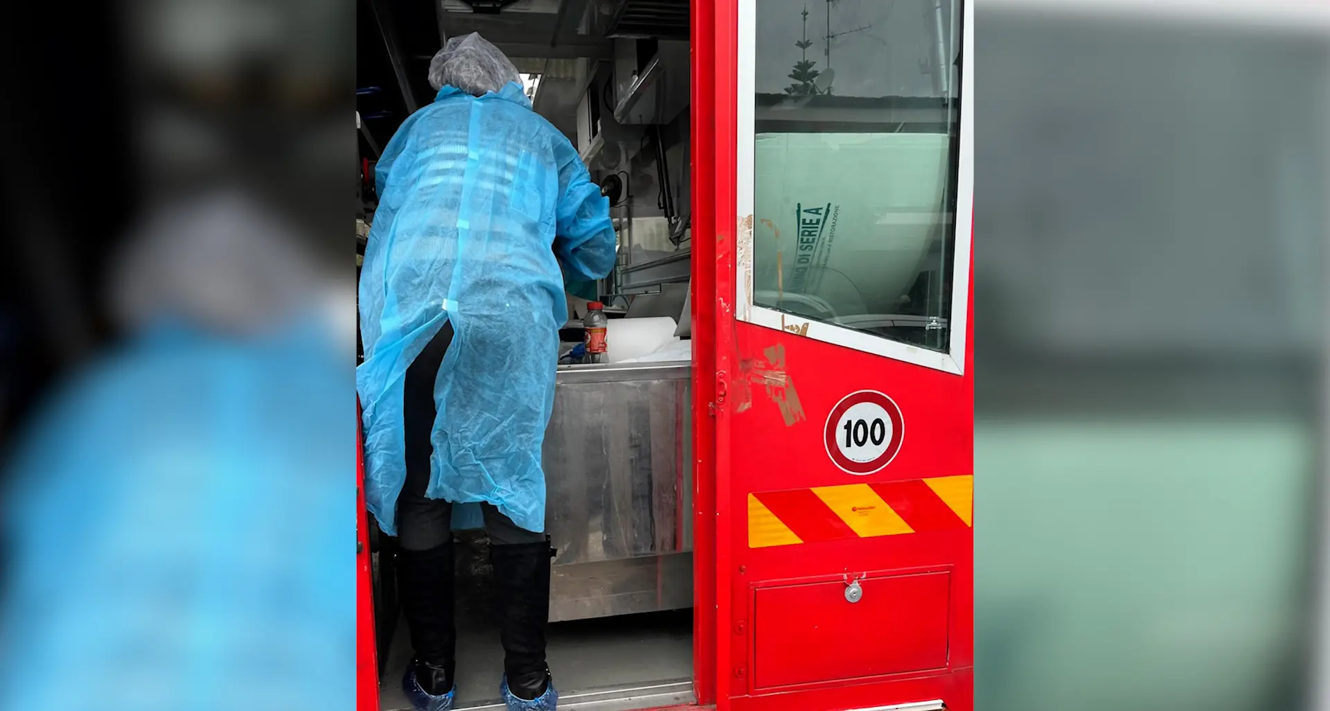 Caso botulino a Diamante, Crisanti ordina nuovi accertamenti sul food truck sequestrato: campioni inviati all’Istituto Superiore di Sanità\n