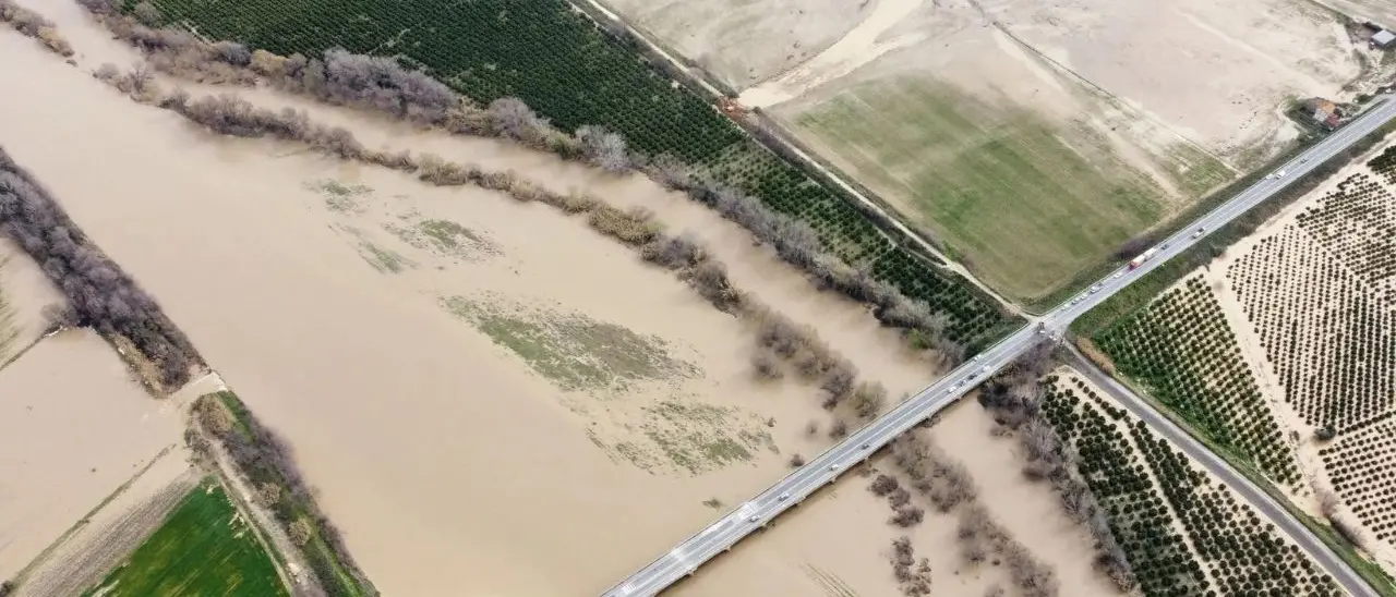 Crati, Legambiente lancia l’allarme: «Nella Sibaritide servono interventi su tutta l’asta fluviale»\n
