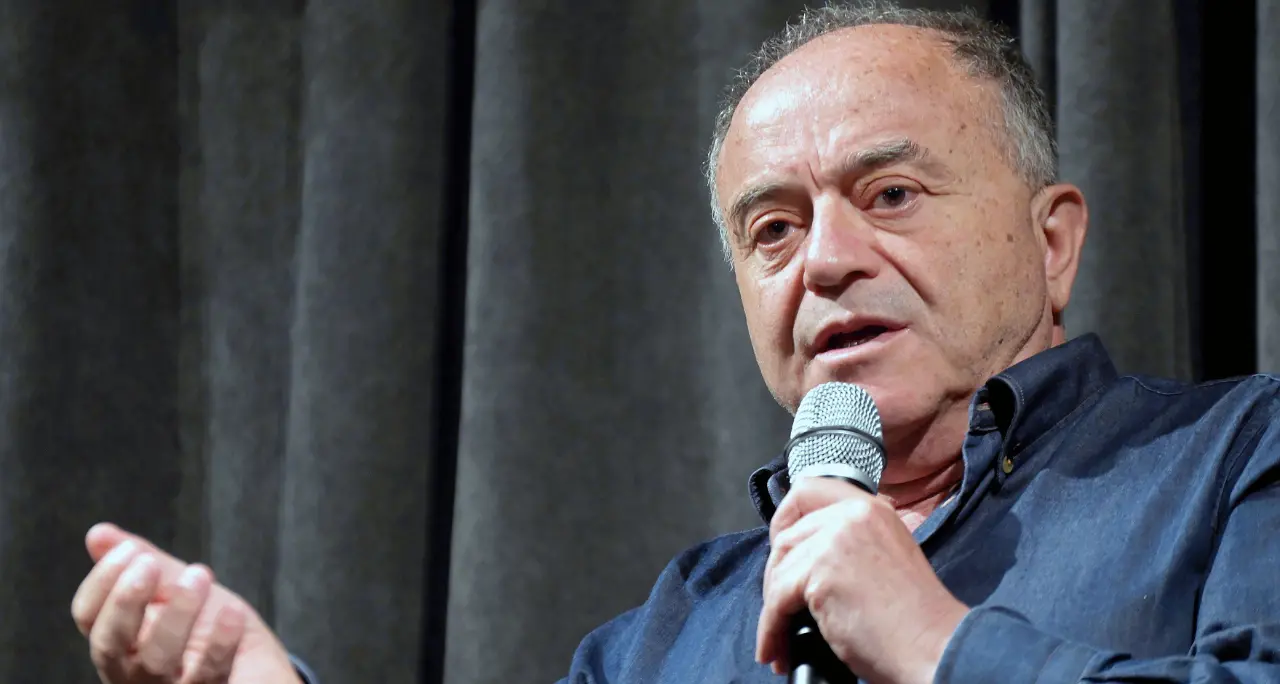 Gratteri:\u00A0«Visto che voterò No al referendum dicono che sono del Pd, una volta mi davano del nazista...»