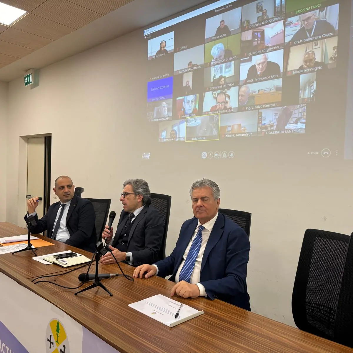 Piani strutturali comunali, solo 70 comuni in Calabria ne sono dotati: la Regione istituisce un tavolo tecnico\n