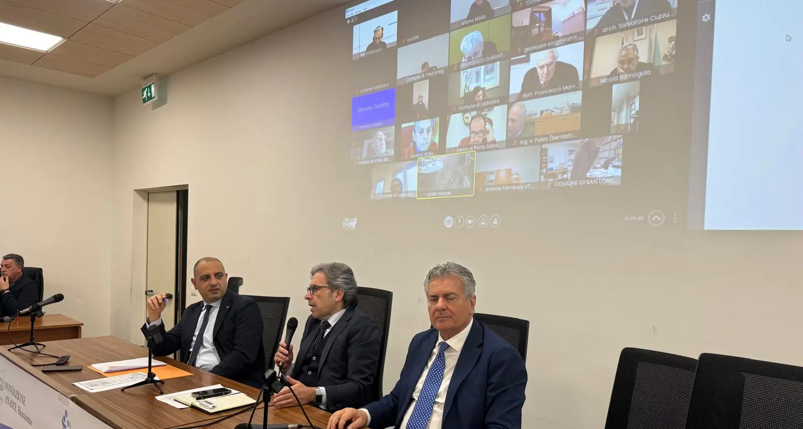 Piani strutturali comunali, solo 70 comuni in Calabria ne sono dotati: la Regione istituisce un tavolo tecnico\n