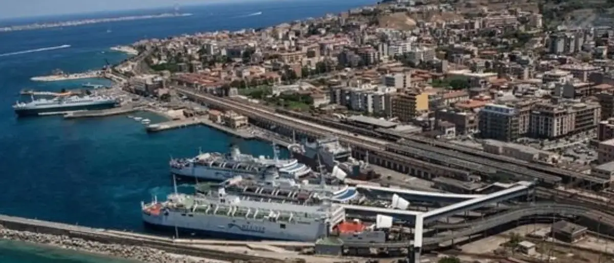 Villa, Musolino (Pd): «Il porto a Sud\u00A0è\u00A0l'alternativa tecnica, politica, culturale al Ponte»\n