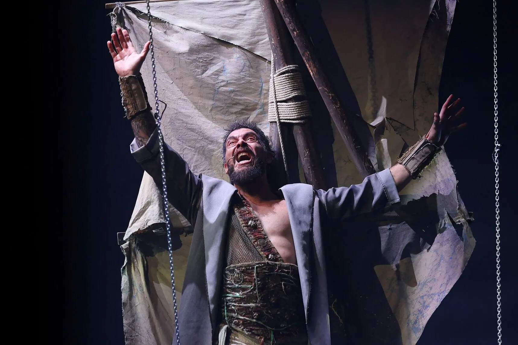 Il teatro che accende i ragazzi, Pegna rilancia la sfida culturale: «Così formiamo il pubblico di domani»\n