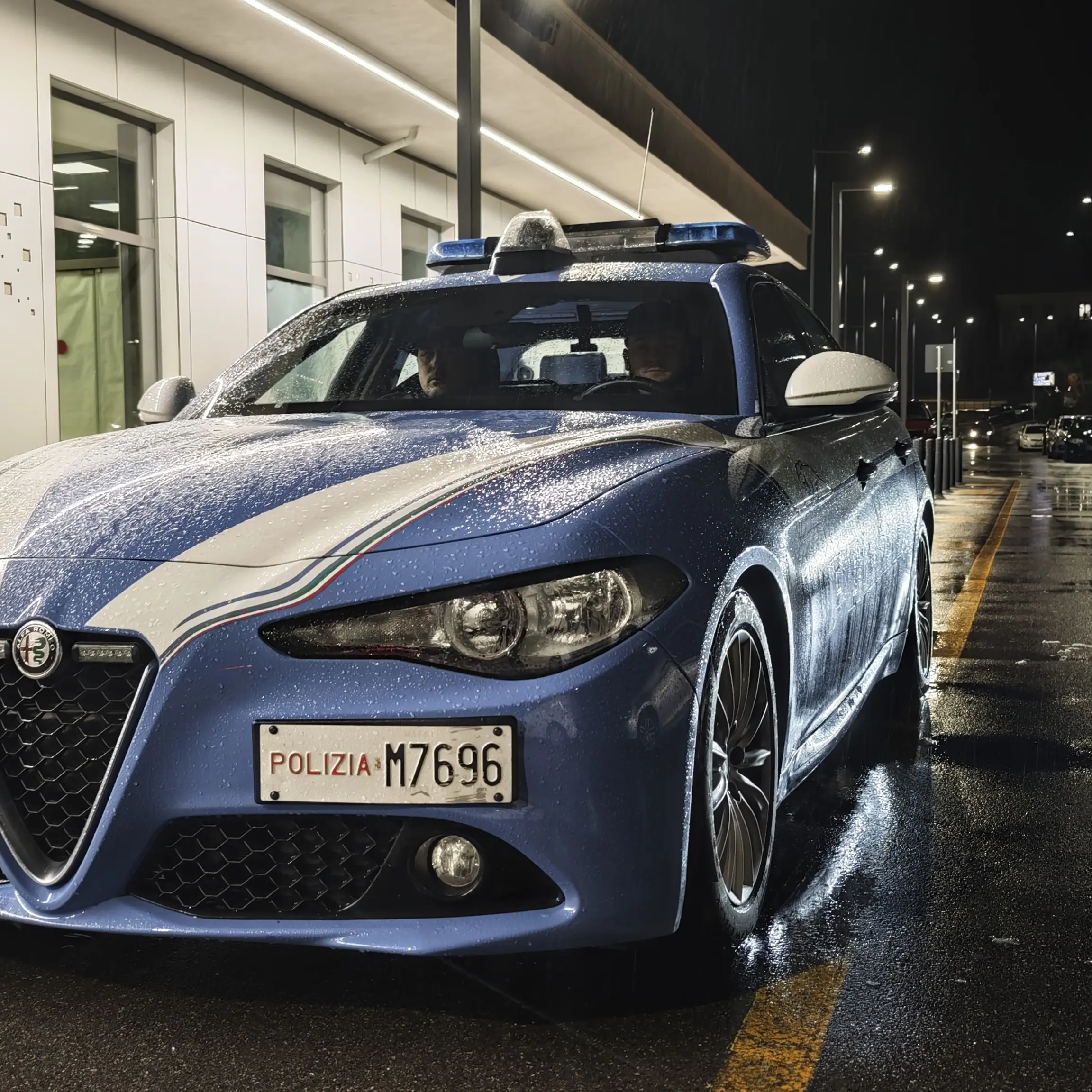 Cittadino tunisino ricercato dal 2023 arrestato in Calabria: rintracciato durante dei controlli alla stazione Vibo-Pizzo\n